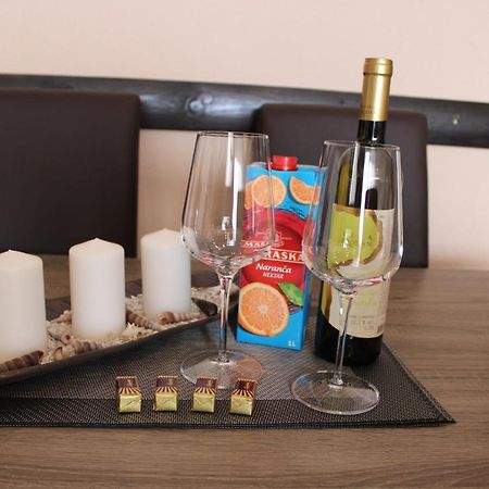 Apartman Lovro Rijeka Exteriör bild