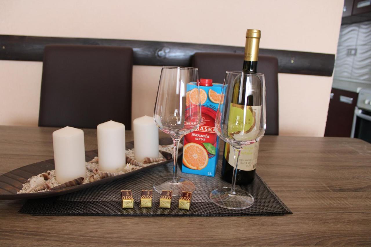 Apartman Lovro Rijeka Exteriör bild