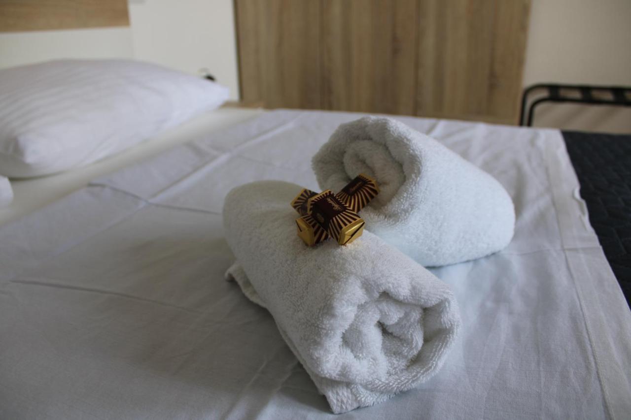 Apartman Lovro Rijeka Exteriör bild