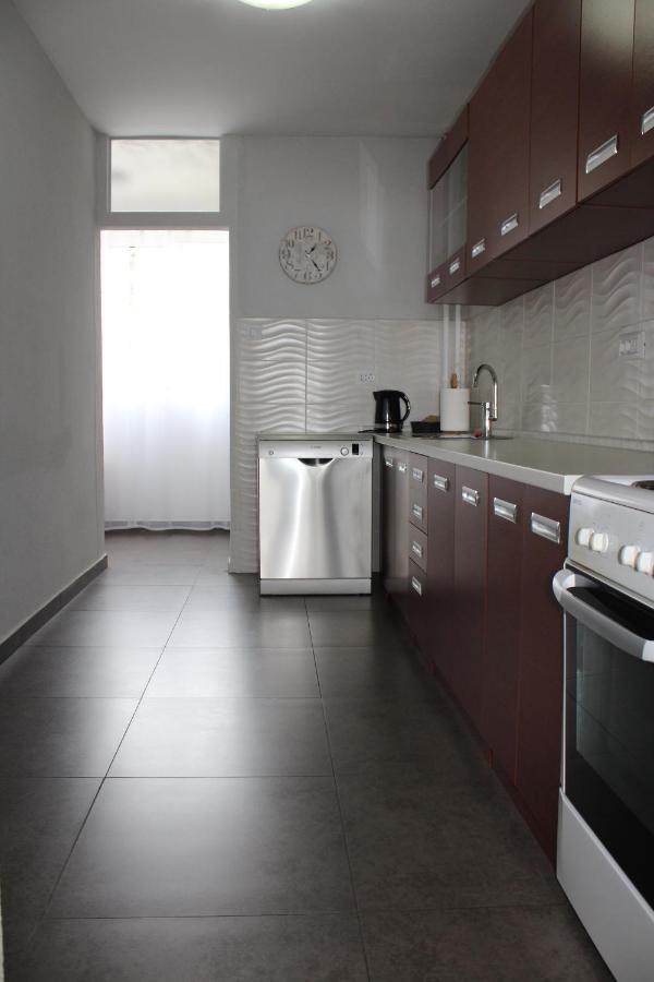 Apartman Lovro Rijeka Exteriör bild